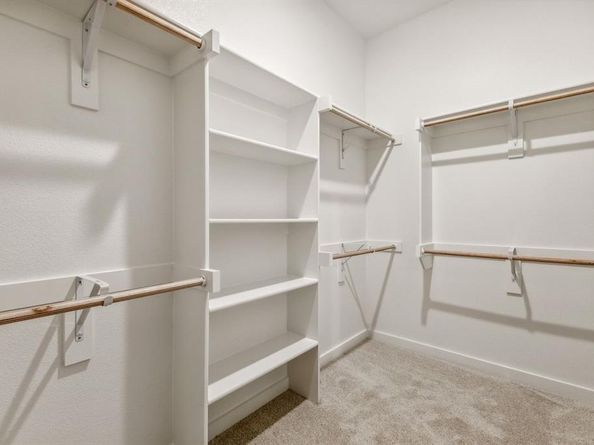 8003 Shining Flor RUN, Lago Vista TX 78645