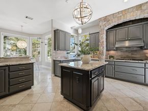 9808 Tree Bend CV, Austin TX 78750