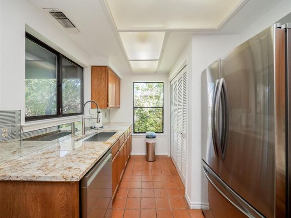 8200 Neely DR 202, Austin TX 78759