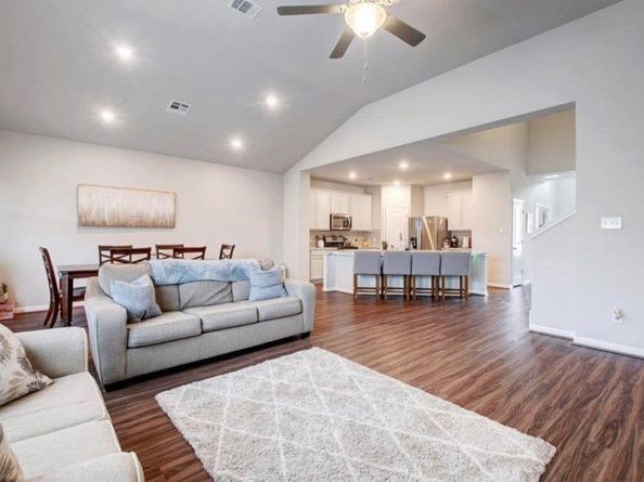 17206 Antioch Ave, Pflugerville TX 78660