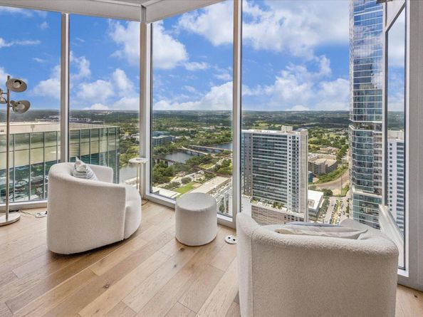360 Nueces ST 3702, Austin TX 78701
