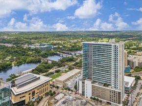 360 Nueces ST 3702, Austin TX 78701