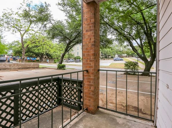 203 E 31st ST 104, Austin TX 78705