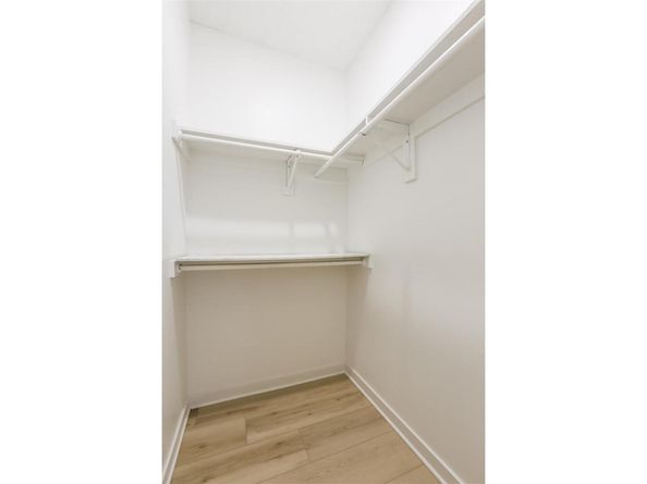 203 E 31st ST 104, Austin TX 78705