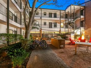 203 E 31st ST 104, Austin TX 78705