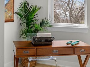 5002 Pecan Springs RD 8, Austin TX 78723