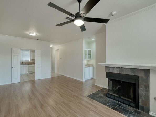 1741 Spyglass DR 1228, Austin TX 78746