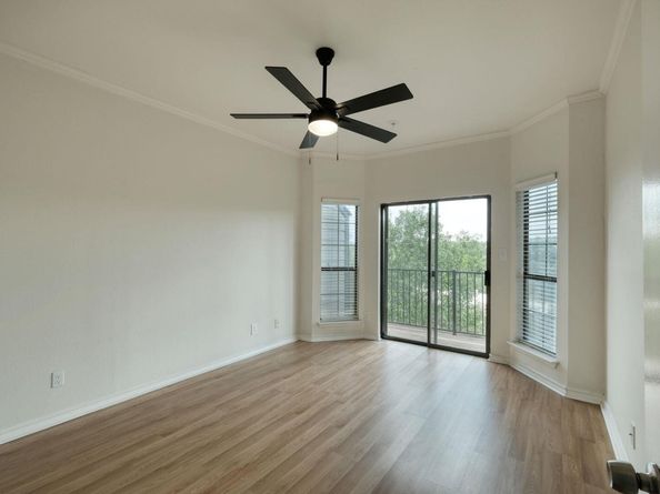 1741 Spyglass DR 1228, Austin TX 78746