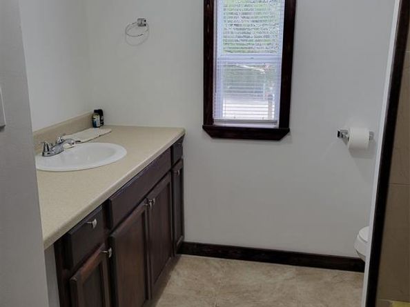 21401 Coyote TRL, Lago Vista TX 78645