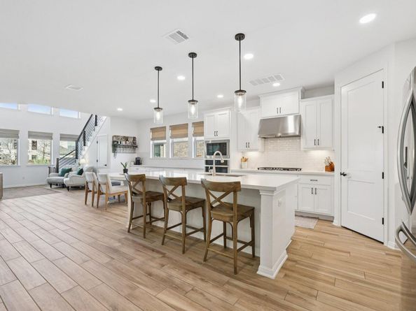 2913 Fallcrest BND, Leander TX 78641