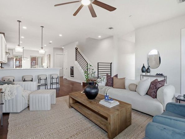 7020 Clifton LN, Austin TX 78746