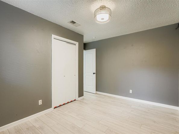 2204 Falcon Hill DR, Austin TX 78745