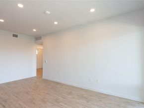 4004 Banister LN 208, Austin TX 78704