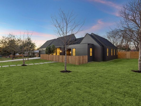 4700 Philco DR, Austin TX 78745