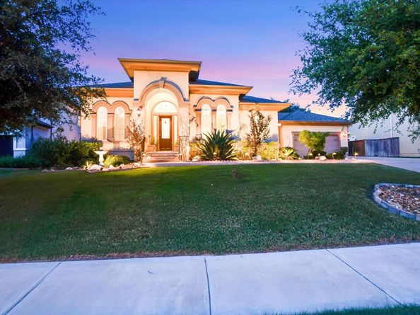 2728 Long Lasso Pass, Leander TX 78641