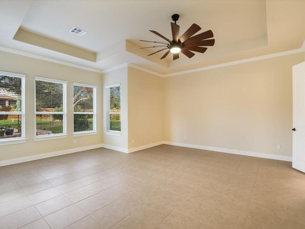 2728 Long Lasso Pass, Leander TX 78641