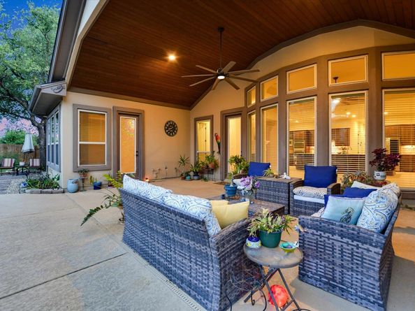 2728 Long Lasso Pass, Leander TX 78641