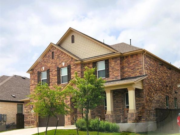 1725 Stinnett DR, Leander TX 78641