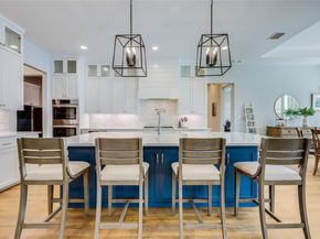 Undisclosed Address #8124073, Point Venture TX 78645