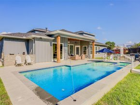 Undisclosed Address #8124073, Point Venture TX 78645