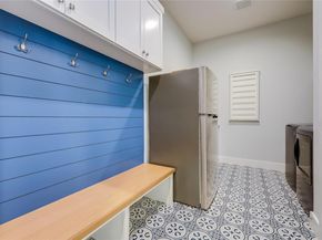 Undisclosed Address #8124073, Point Venture TX 78645