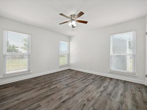 109 Bryson BND, Liberty Hill TX 78642