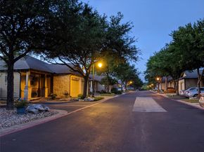 6801 Beckett RD 119R, Austin TX 78749