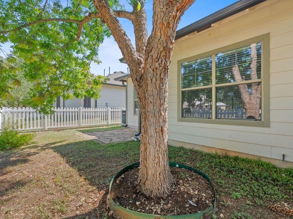 6801 Beckett RD 119R, Austin TX 78749
