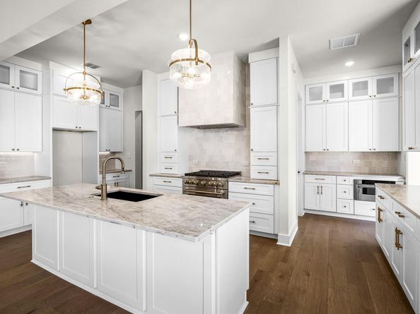 18333 Hidden Ridge PL, Leander TX 78645