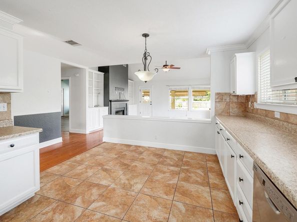 16716 Spotted Eagle DR, Leander TX 78641