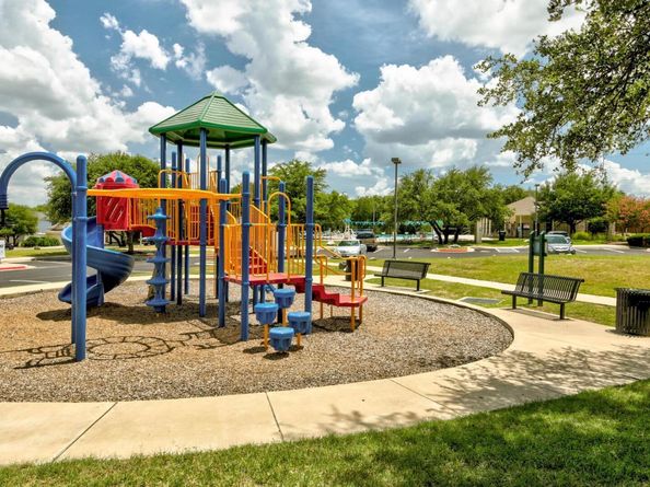 16716 Spotted Eagle DR, Leander TX 78641