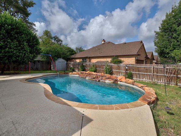 16716 Spotted Eagle DR, Leander TX 78641
