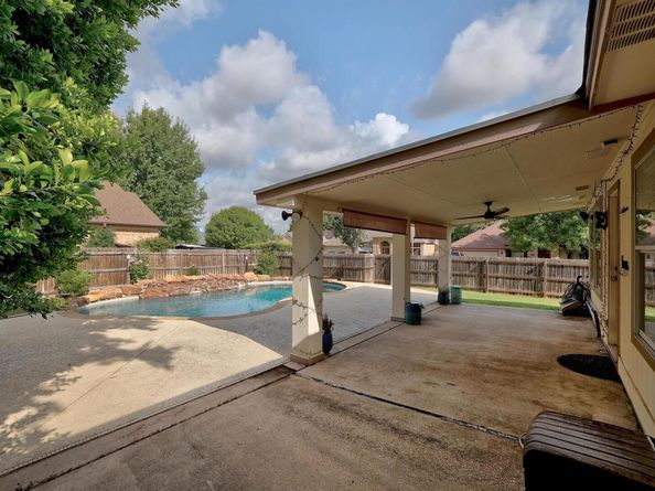 16716 Spotted Eagle DR, Leander TX 78641