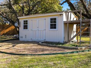 109 Roberts CIR, Georgetown TX 78633