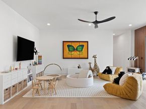 5819 Westslope DR, Austin TX 78731