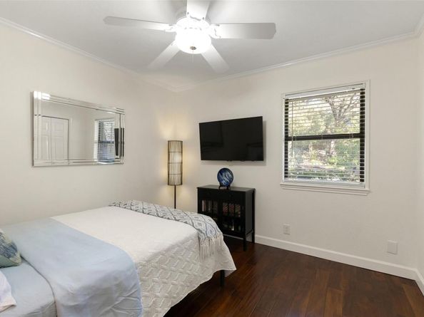 5206 Backtrail DR, Austin TX 78731