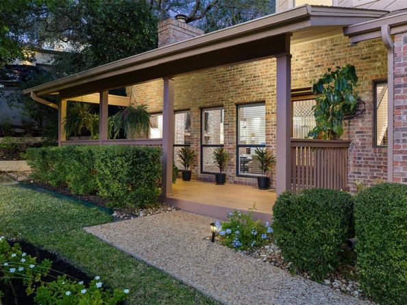 5206 Backtrail DR, Austin TX 78731