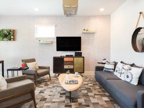 1103 E 12th ST, Austin TX 78702