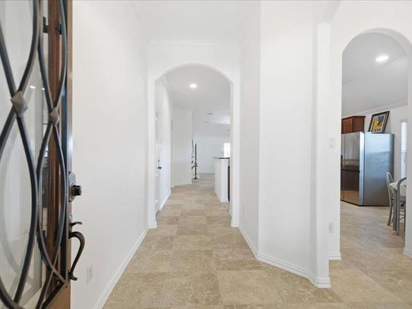 1929 Autumn Run LN, Round Rock TX 78665
