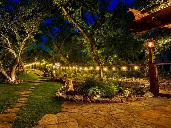 2905 Newton DR, Lago Vista TX 78645