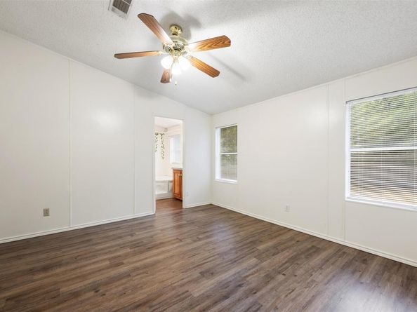 635 W Dittmar RD, Austin TX 78745