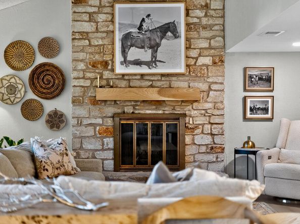 8908 Bubbling Springs TRL, Austin TX 78729