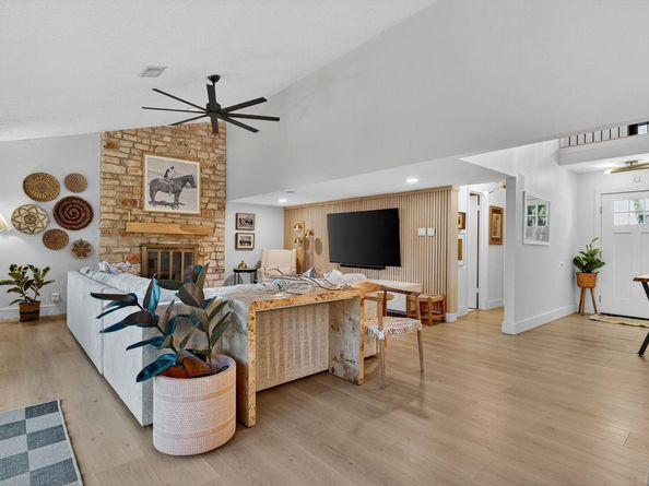 8908 Bubbling Springs TRL, Austin TX 78729