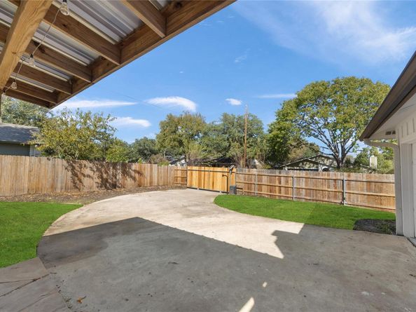 12814 Poquoson DR, Austin TX 78727