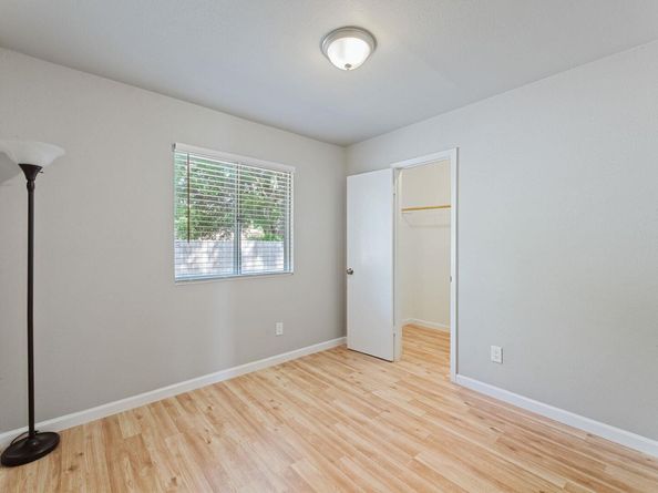 2106 Ponciana LOOP, Austin TX 78744
