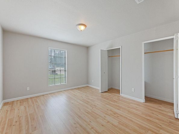 2106 Ponciana LOOP, Austin TX 78744