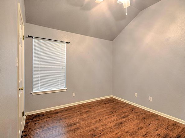 1900 Rutherford DR, Leander TX 78641