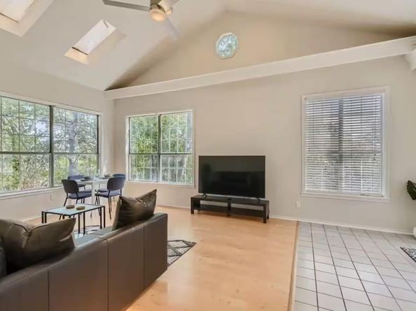 1202 Loma DR, Austin TX 78741