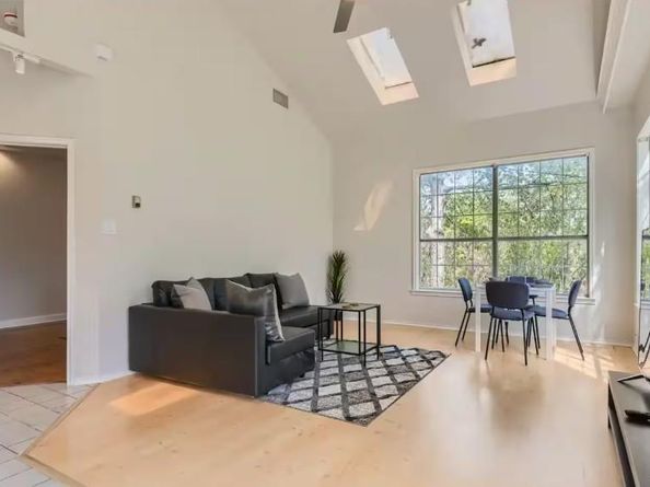 1202 Loma DR, Austin TX 78741