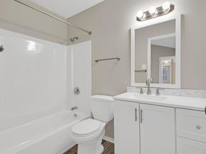 6305 Emerald Forest DR, Austin TX 78745